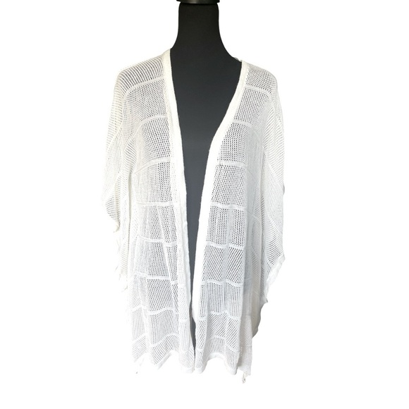 BKE Resort White Open Weave Swim Coverup, Size Large - Picture 3 of 10